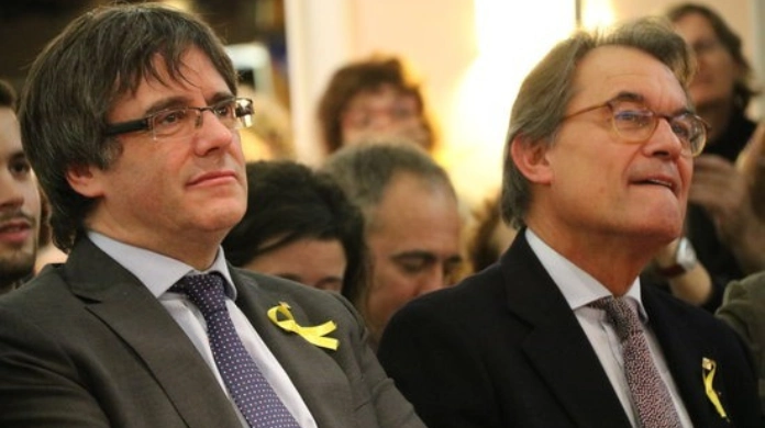 Ex-Catalonian president Carles Puigdemont’s alleged Russian connections