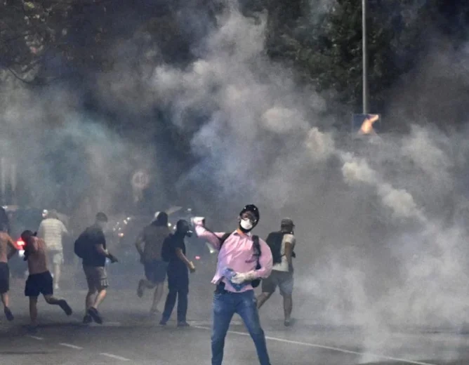 Anti-Corruption Protests Shake Serbia Amid Calls for New Elections