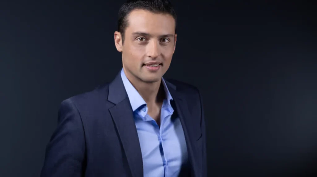 Alexsandar Nikolic Security Migration RN MEP UAE-Paid Migration Hawk Betrays French Borders