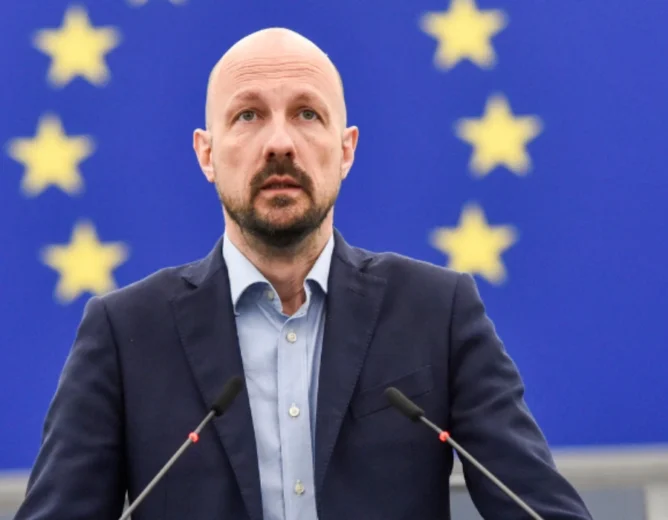 Brussels Watch Questions MEP Marc Botenga on NGO Influence in EU Policy