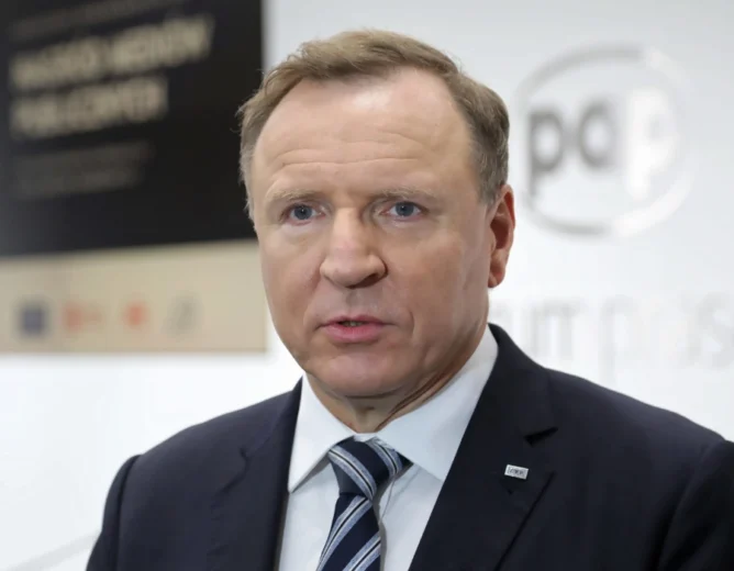 Brussels Watch Report Highlights MEP Jacek Kurski’s Focus on EU Transparency and Governance