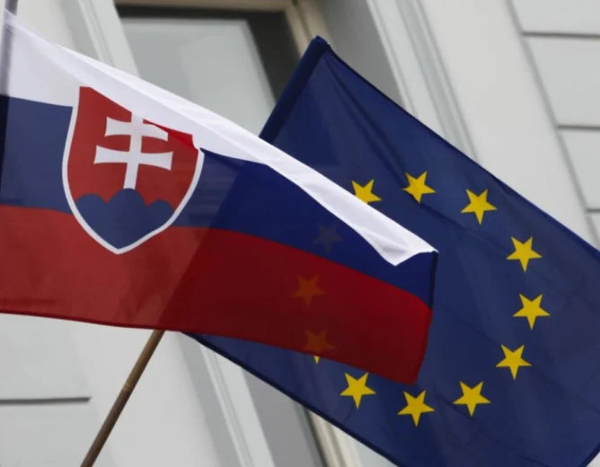 EU Funding Freeze Threat Looms Over Slovakia's Fico Government