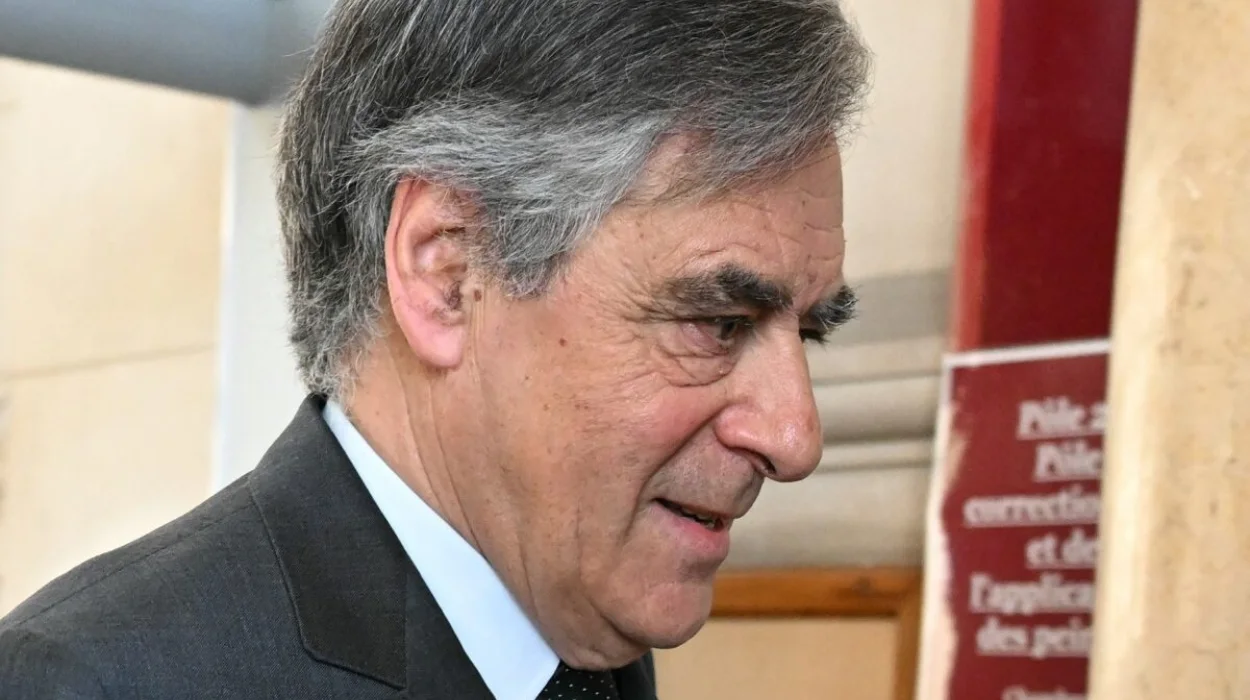 French Former PM François Fillon’s Final Appeal Fails in ‘PenelopeGate’ Case