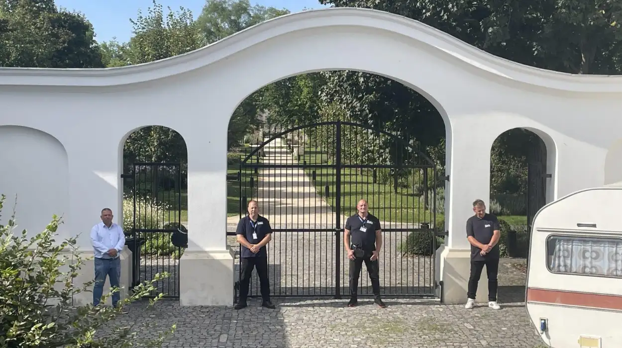 Hungary Faces Mounting Public Outrage Over Deepening EU Corruption