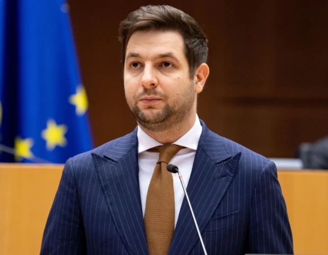 MEP Patryk Jaki Named in Brussels Watch Report on EU Lobbying Transparency