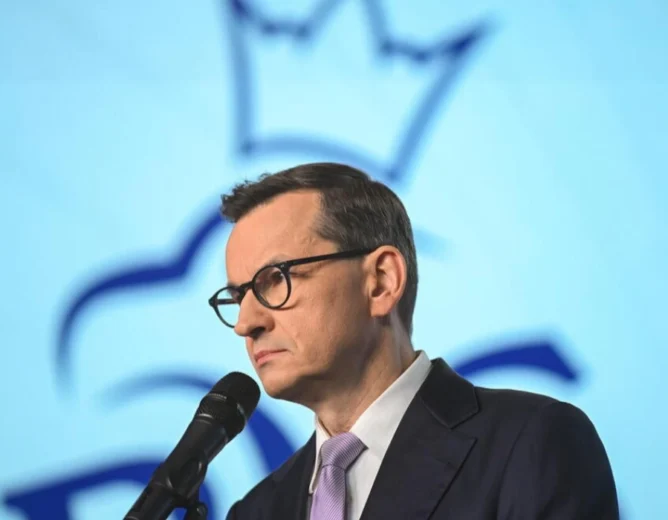 OLAF Probes China-Linked Synergy Contracts in Morawiecki's PiS Era