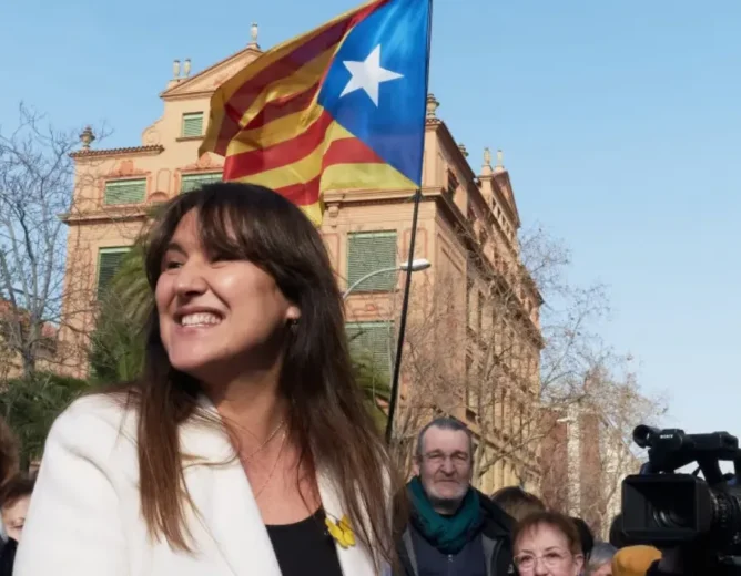 Sánchez Pardons Laura Borràs in Catalan Corruption Case