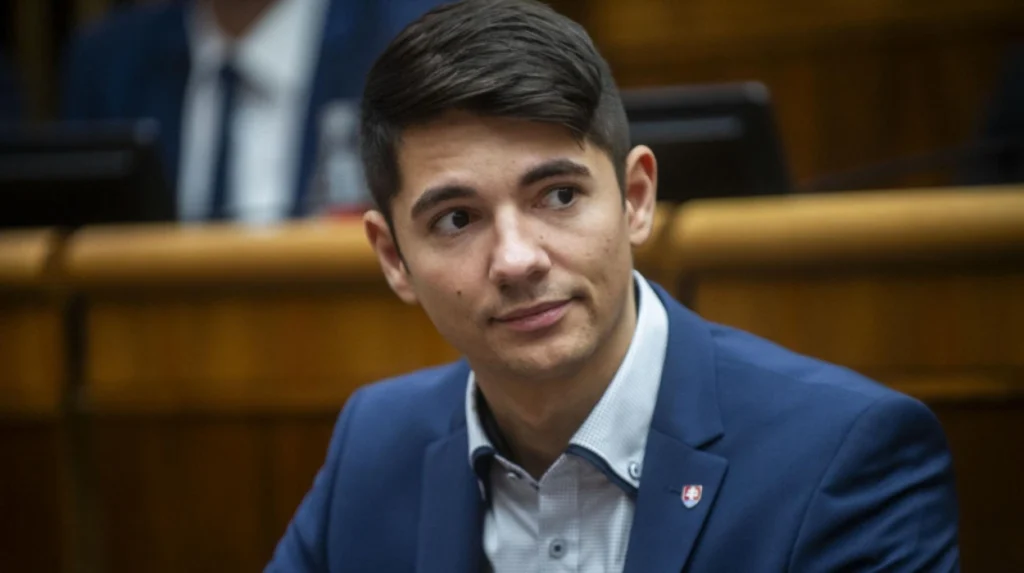 Slovak MEP Erik Kaliňák Faces Scrutiny Over UAE Visit and Sudan War Allegations