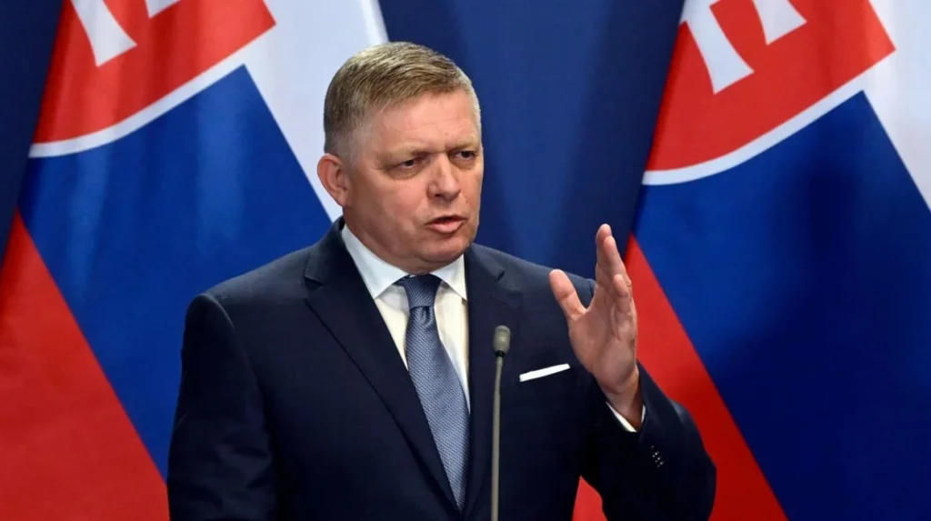 Slovak PM Fico Blocks EU Russia Sanctions Over Druzhba Oil