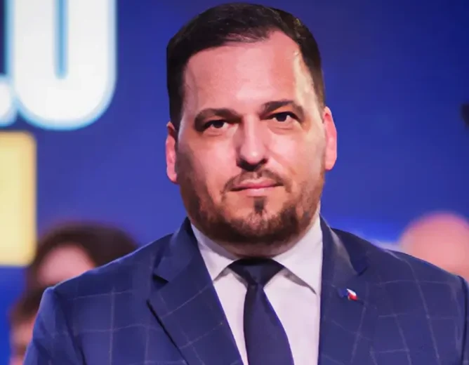 Tomáš Zdechovský Refuses to Answer Brussels Watch Questions