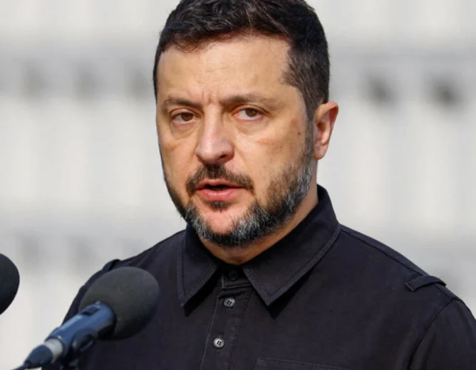 Ukraine Anti-Corruption Probes Target Zelenskyy Allies