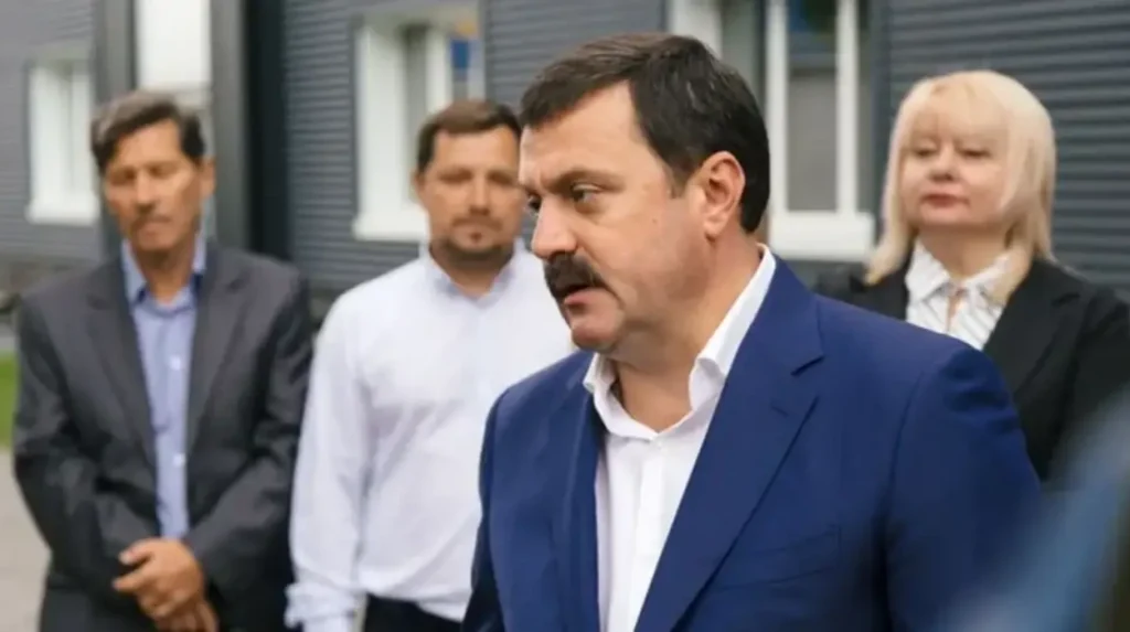 Ukraine High Anti-Corruption Court Convicts Andrii Derkach of Treason