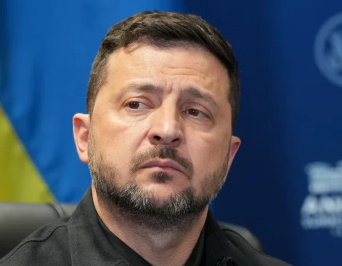 Zelensky Faces Corruption Crisis as Fedorov Challenges Kyiv